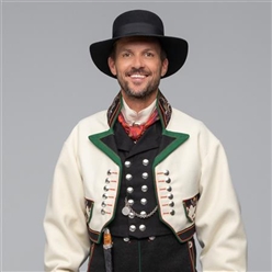 Bilde av Øst-Telemark gråtrøyebunad